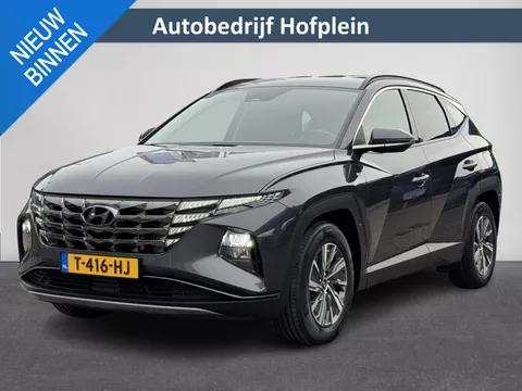 Hyundai Tucson 1.6 T-GDI MHEV Comfort Trekhaak | 1650 Trekgewicht | Navi by App | Virtual Cockpit | Camera | Clima | Stoelverw. ( Vestiging - Vianen Tel 0347-371248 ) Hyundai Tucson 1.6 T-GDI MHEV Comfort Trekhaak | 1650 Trekgewicht | Navi by App | Virtual Cockpit | Camera | Clima | Stoelverw. ( Vestiging - Vianen Tel 0347-371248 )